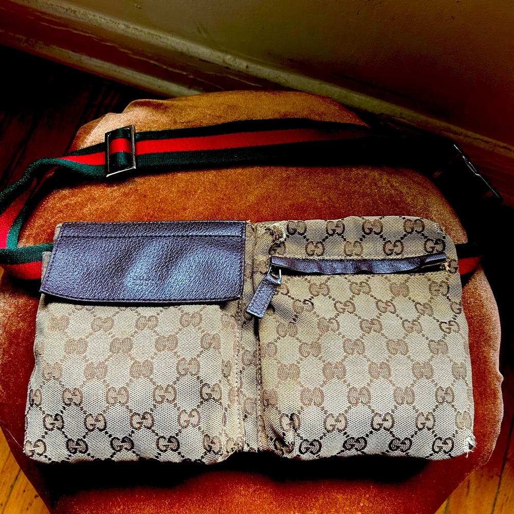 Gucci belt bag/dust bag
